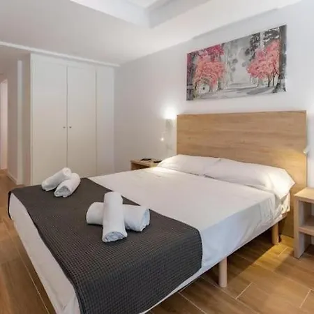 Duplex 6 Pax 2 Bth, Excelent Area Luxor Apartment Valencia